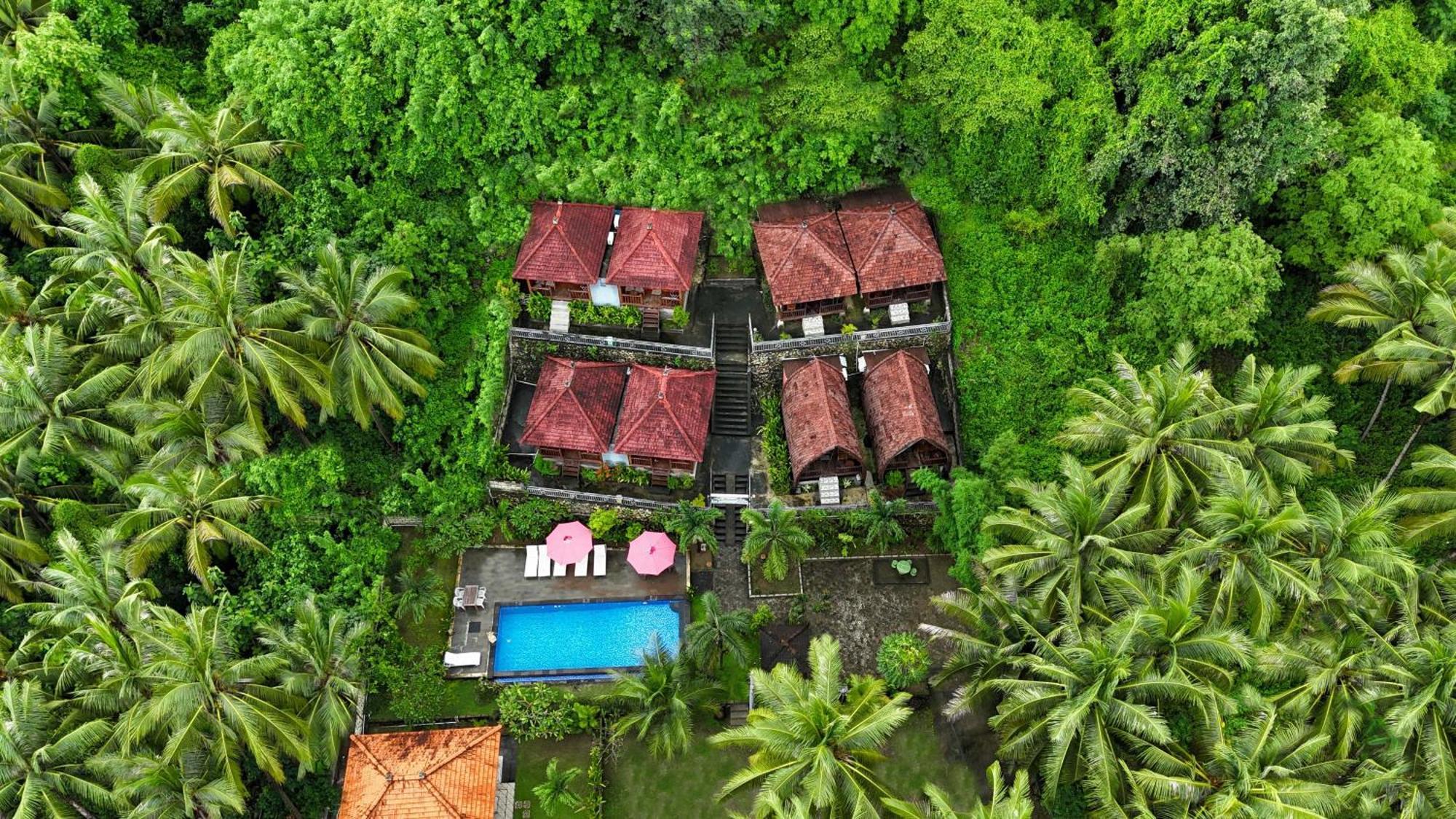 Coconut Hill Cottage Batununggul Exteriör bild